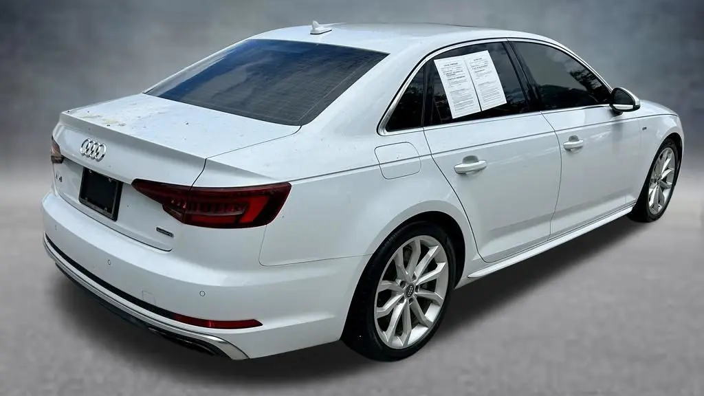 2019 Audi A4 quattro Premium Plus 45 TFSI