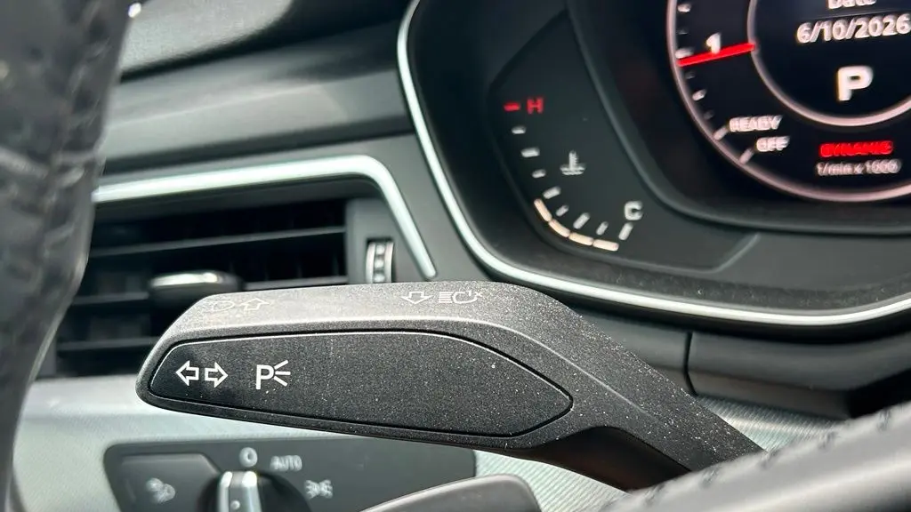2019 Audi A4 quattro Premium Plus 45 TFSI