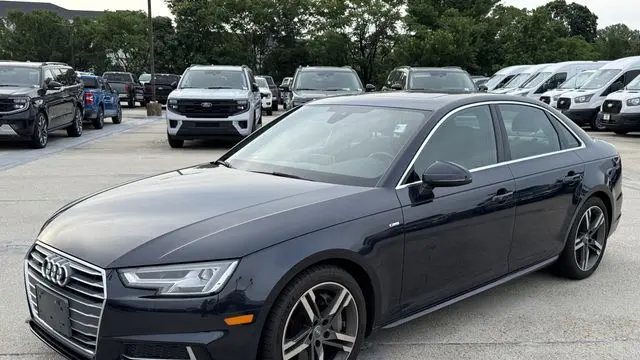 2018 Audi A4 2.0T quattro Premium Plus