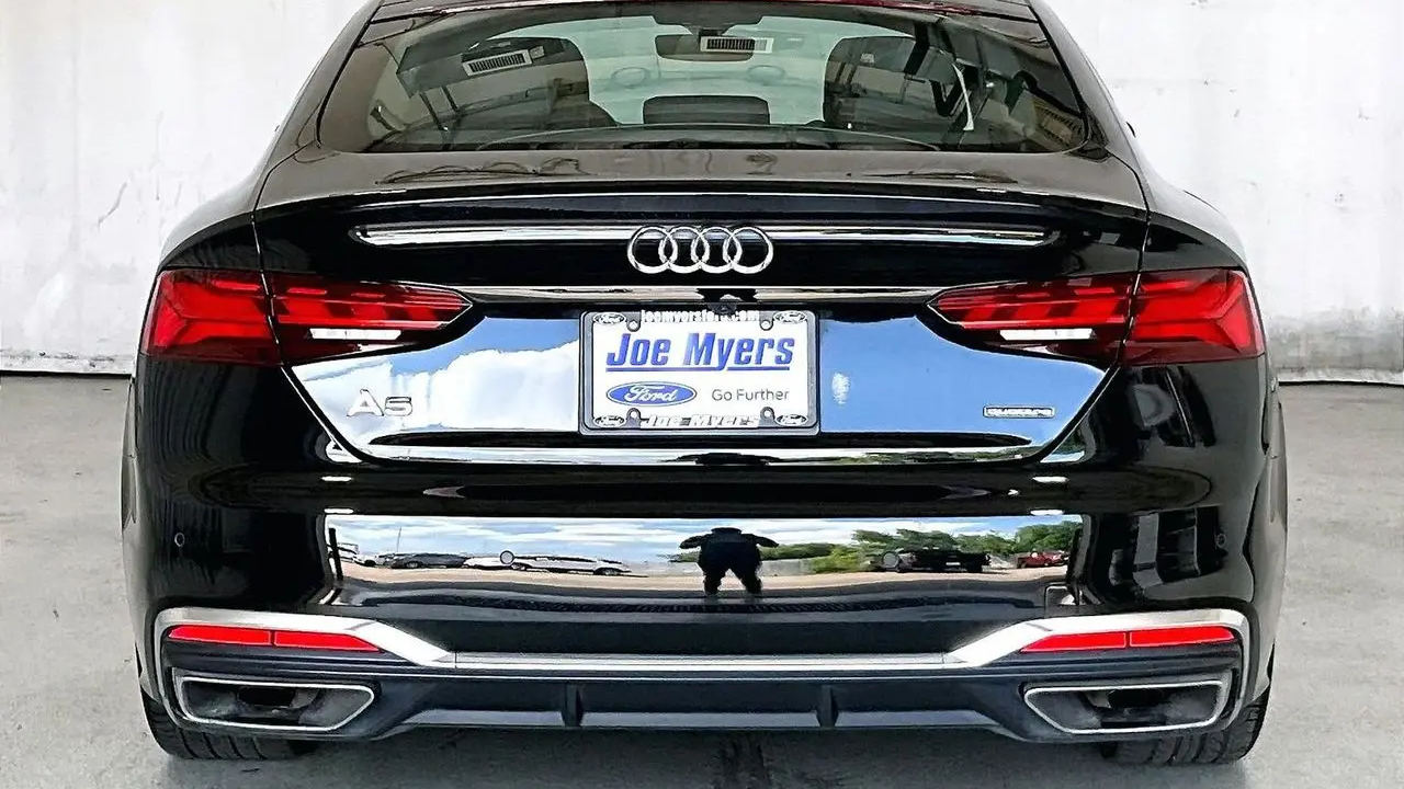 2023 Audi A5 Sportback quattro S line Prem Plus 45 TFSI