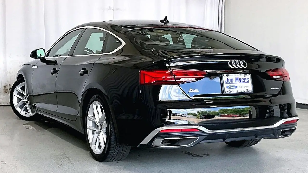 2023 Audi A5 Sportback quattro S line Prem Plus 45 TFSI