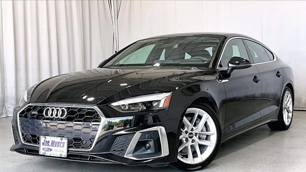 2023 Audi A5 Sportback quattro S line Prem Plus 45 TFSI