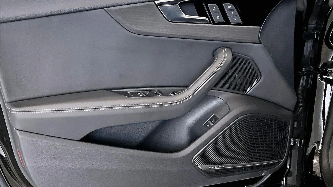 2023 Audi A5 Sportback quattro S line Prem Plus 45 TFSI
