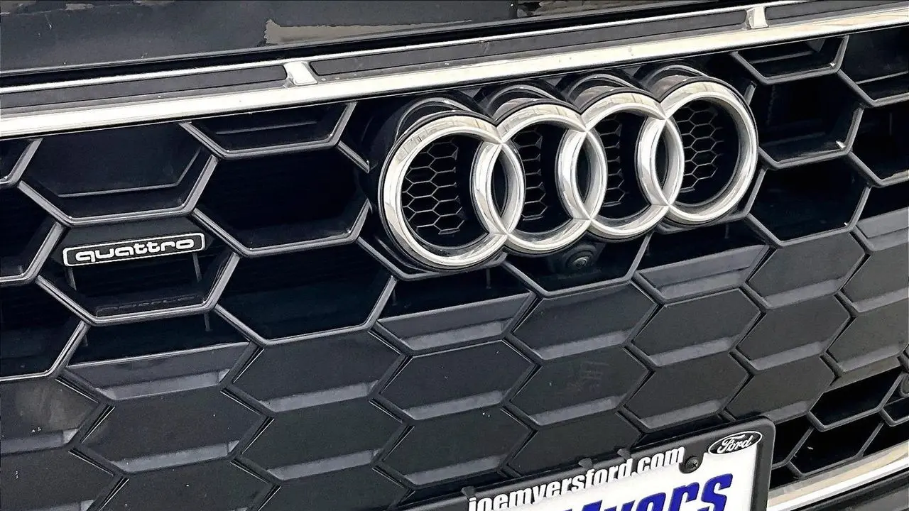 2023 Audi A5 Sportback quattro S line Prem Plus 45 TFSI
