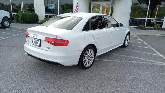 2015 Audi A4 2.0T quattro Premium Plus