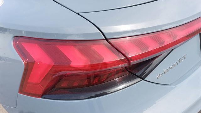 2023 Audi e-tron GT quattro Premium Plus