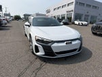 2024 e-tron GT Thumbnail 1