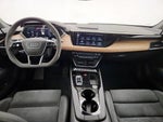 2022 e-tron GT Thumbnail 9