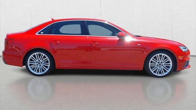 2017 Audi A4 2.0T quattro Prestige