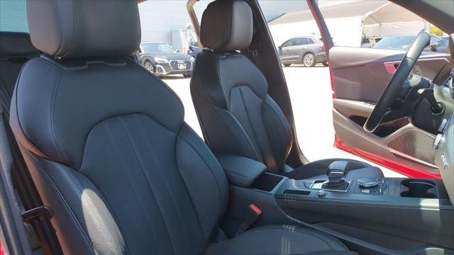 2017 Audi A4 2.0T quattro Prestige