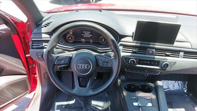2017 Audi A4 2.0T quattro Prestige
