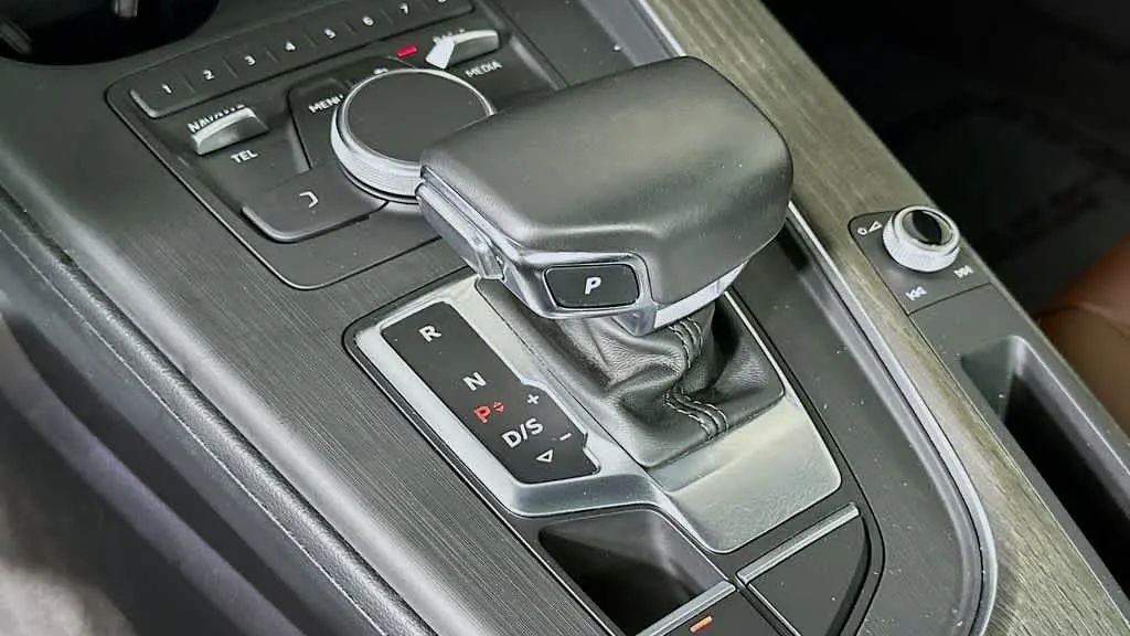 2019 Audi A4 Premium 40 TFSI