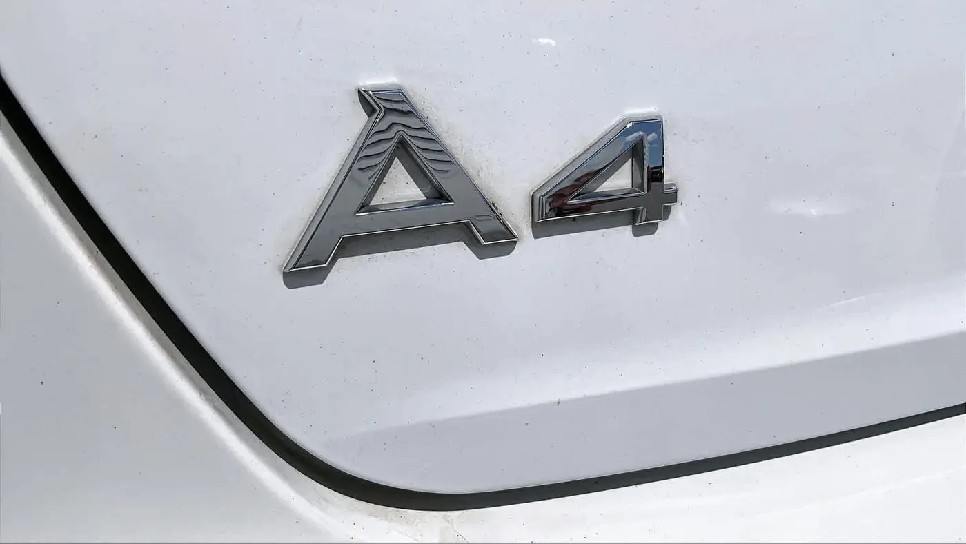 2017 Audi A4 2.0T ultra Premium