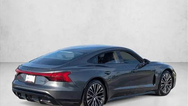 2026 Audi S e-tron GT quattro Prestige