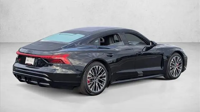 2026 Audi S e-tron GT quattro Prestige