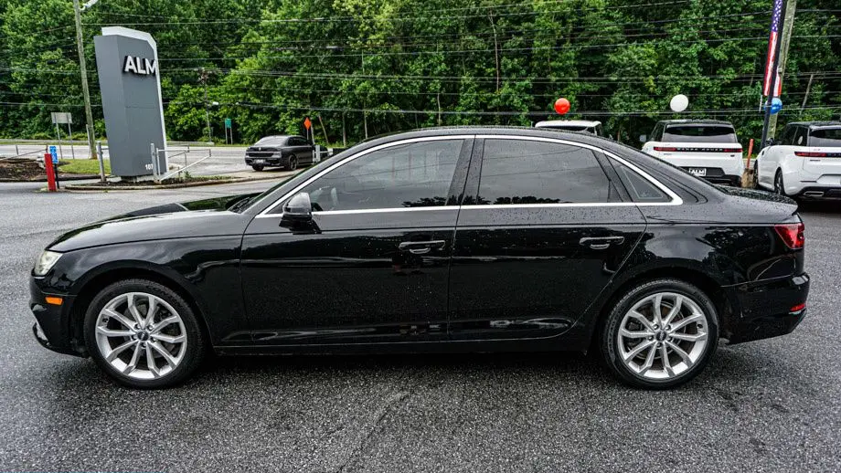 2019 Audi A4 Premium Plus 40 TFSI