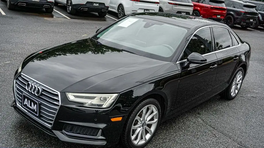 2019 Audi A4 Premium Plus 40 TFSI