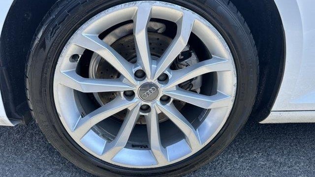 2019 Audi A4 Premium Plus 40 TFSI