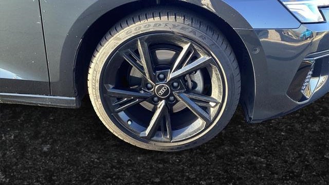 2024 Audi A3 quattro Premium Plus 40 TFSI