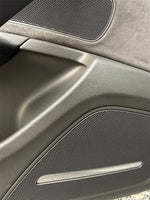 2016 S8 Thumbnail 10