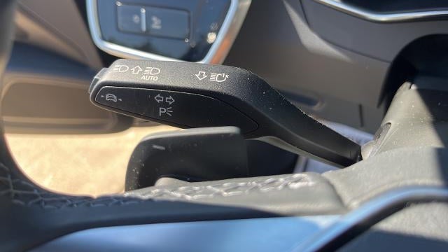 2025 Audi A6 quattro Premium 55 TFSI