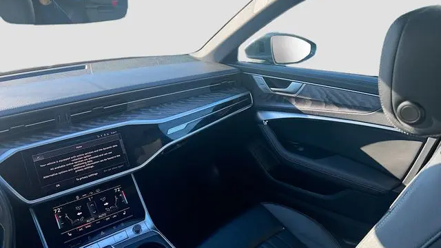 2024 Audi A6 quattro Premium Plus 55 TFSI