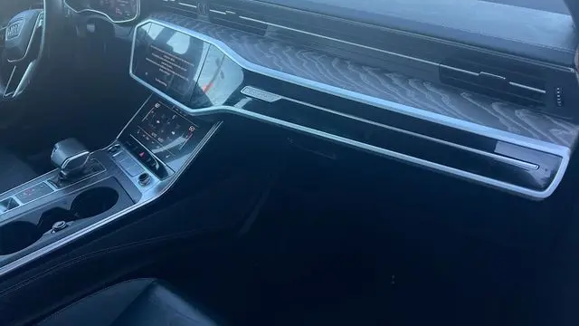 2024 Audi A6 quattro Premium Plus 55 TFSI