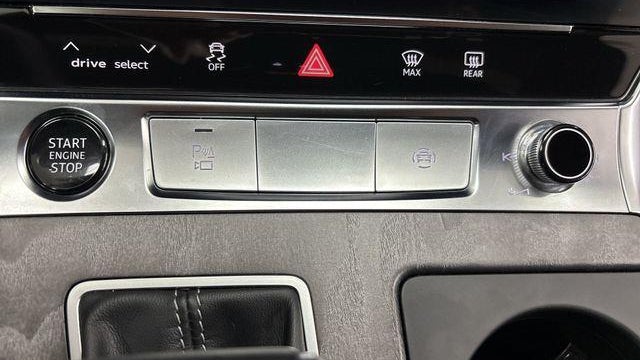 2024 Audi A6 quattro Premium Plus 55 TFSI