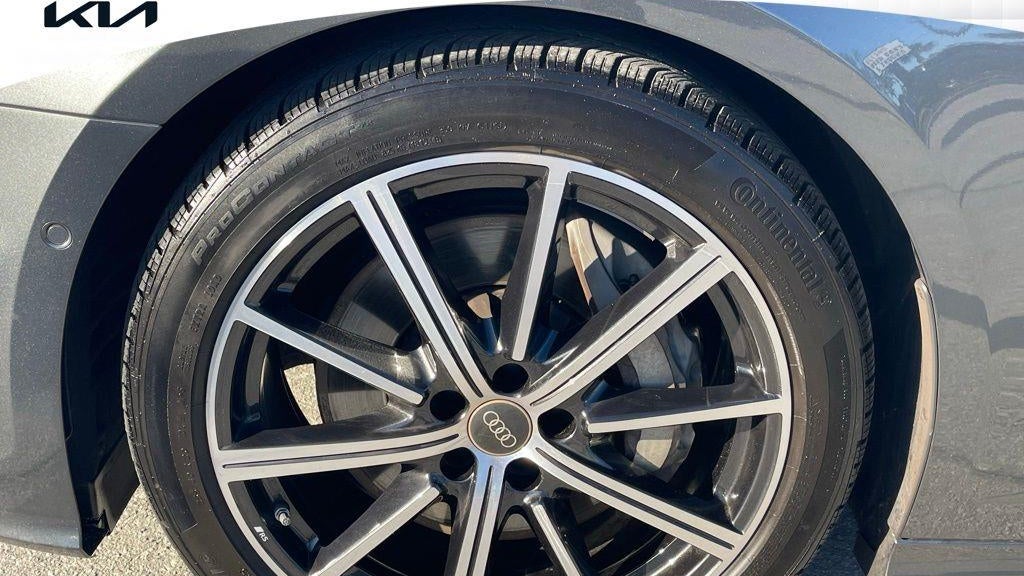 2025 Audi A6 quattro Premium Plus 55 TFSI