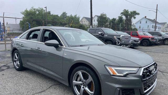 2024 Audi A6 quattro Premium Plus 55 TFSI