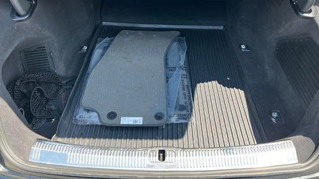 2022 Audi A8 L quattro 55 TFSI