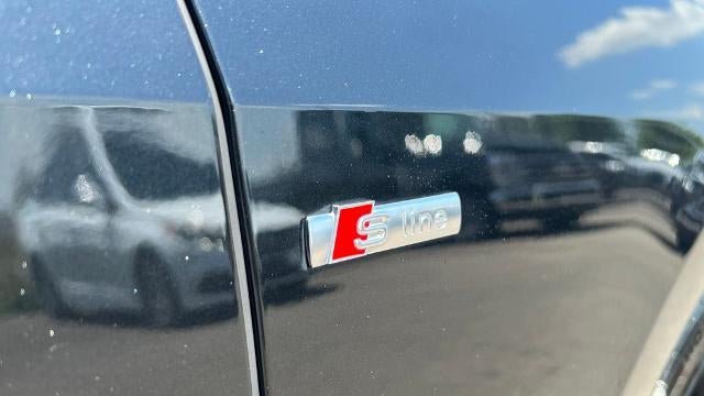 2022 Audi A8 L quattro 55 TFSI