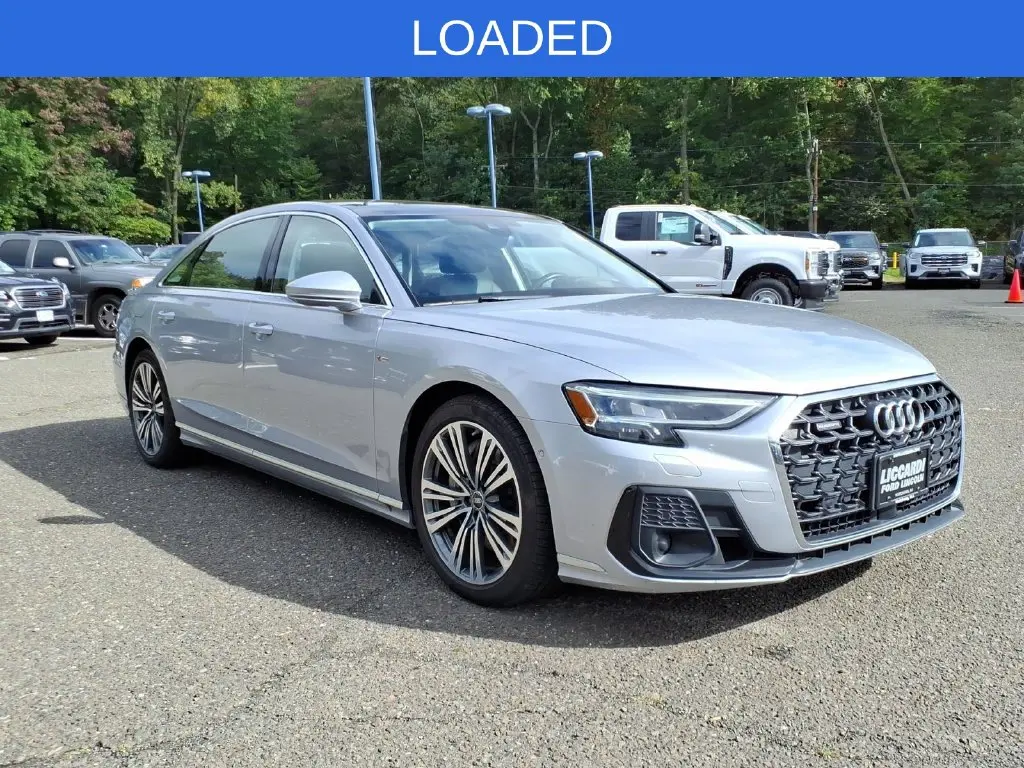 2022 Audi A8