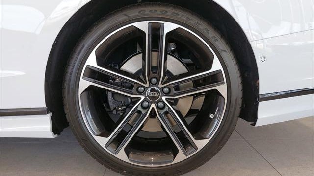 2026 Audi A8 L quattro 55 TFSI