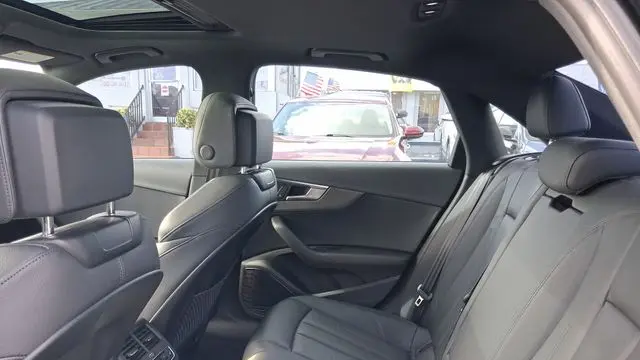 2018 Audi A4 2.0T ultra Premium Plus