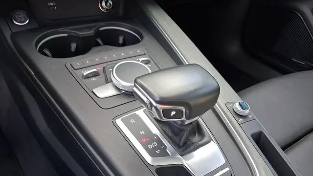 2018 Audi A4 2.0T ultra Premium Plus