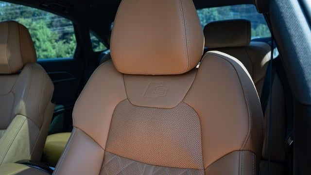 2024 Audi S8 4.0T quattro
