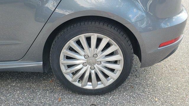 2016 Audi A3 Sportback e-tron 1.4T Premium Plus