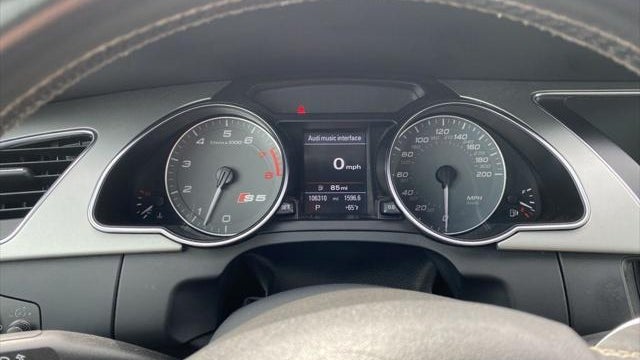 2011 Audi S5 4.2 quattro Prestige