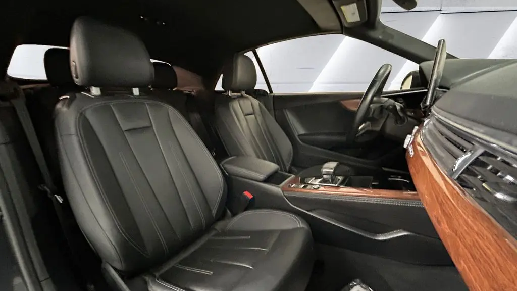 2022 Audi A5 quattro Premium Plus 45 TFSI