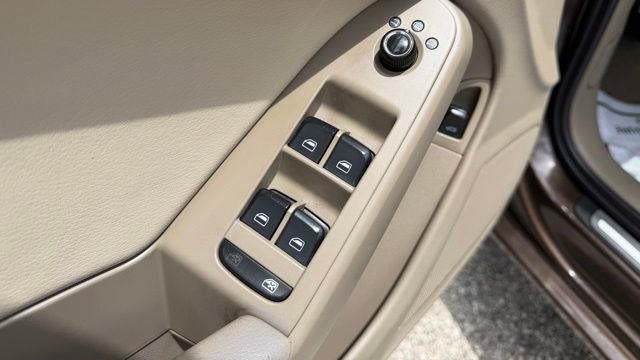 2011 Audi A4 2.0T quattro Avant Premium Plus