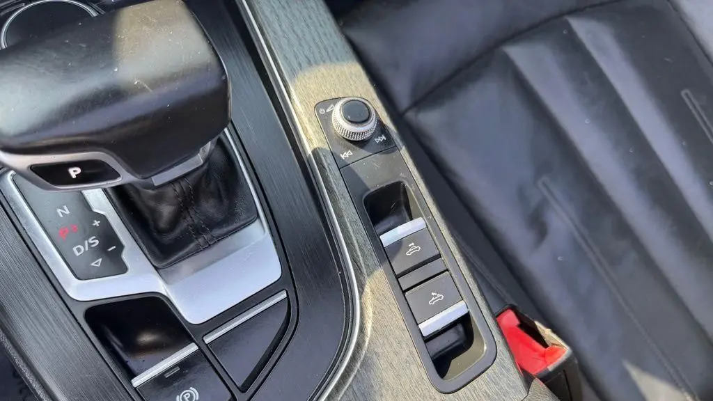 2019 Audi A5 quattro Premium 45 TFSI