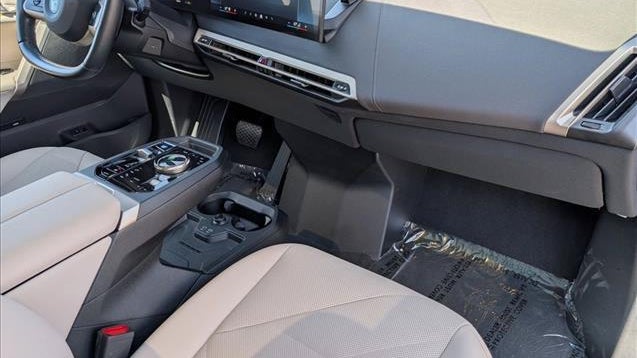 2024 BMW iX xDrive50