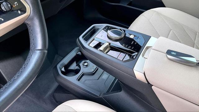 2024 BMW iX xDrive50