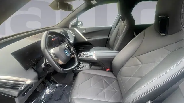2024 BMW iX xDrive50