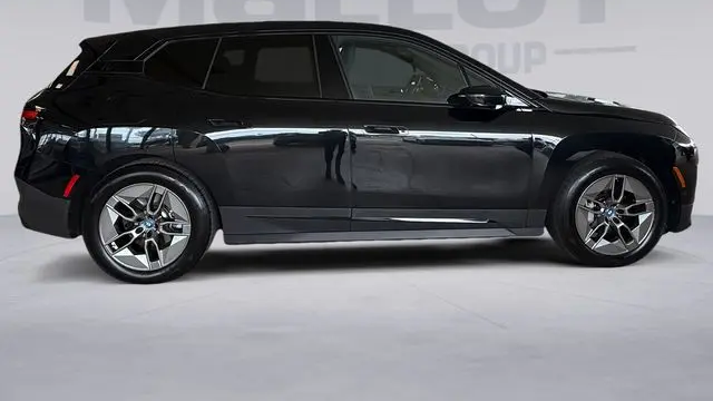 2022 BMW iX xDrive50