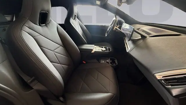 2022 BMW iX xDrive50