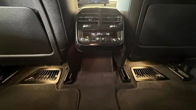 2022 BMW iX xDrive50