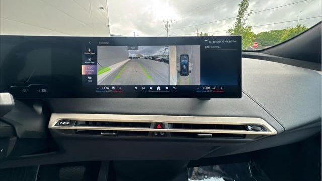 2024 BMW iX xDrive50