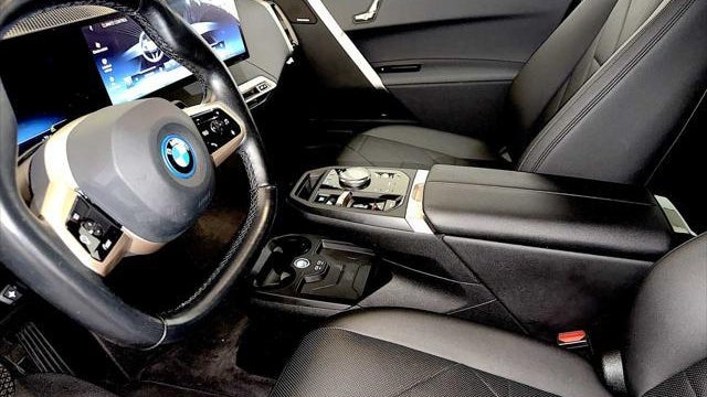 2024 BMW iX xDrive50